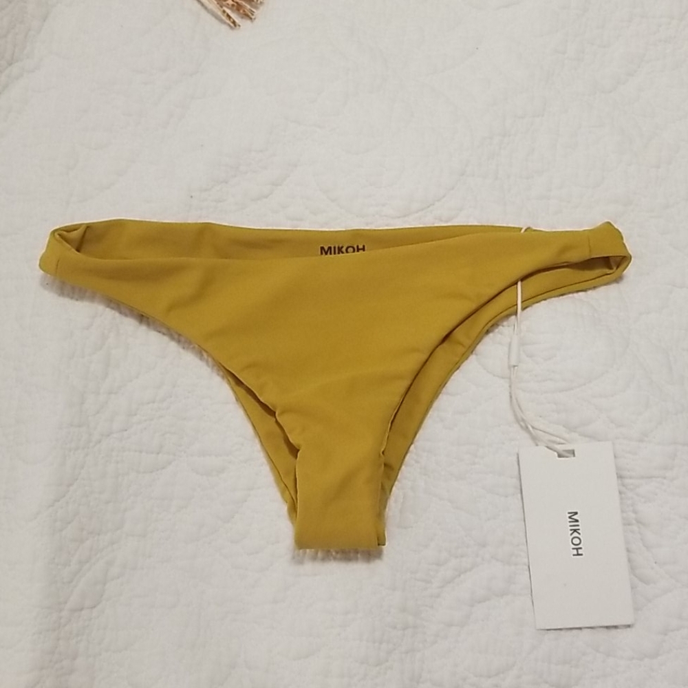 XS NWT Mikoh Bikini bottoms